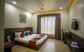Hotel The Royal Bharti